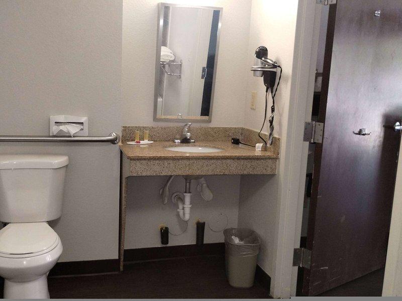 54927ACD747E69C27D8AACB9FD215FEC