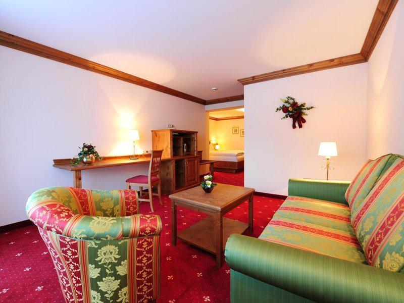 D982B2E2318EFB3AF5948117D38B0CFE