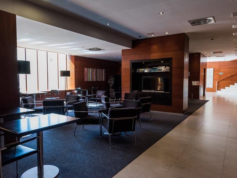 8440FC921C39A1238FFD149DAB7AA04B