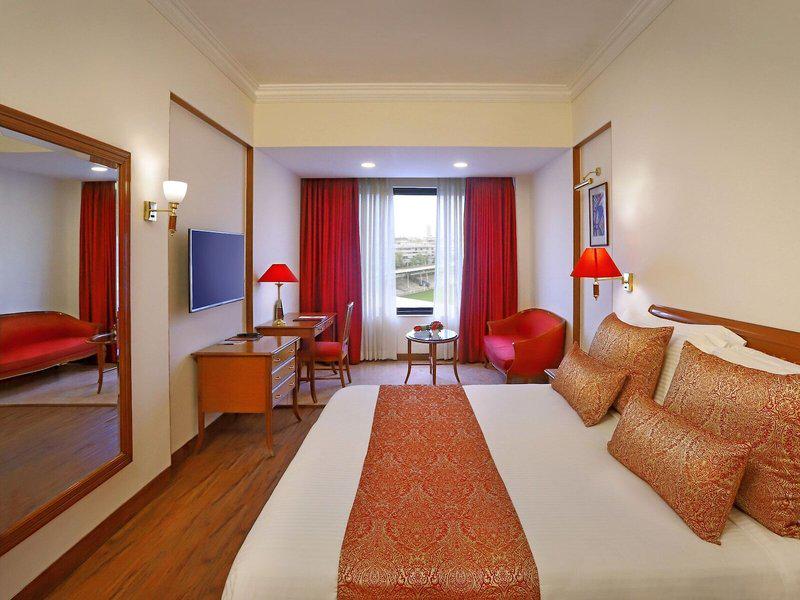 5B75284003937BA4725ED33B72315DDA