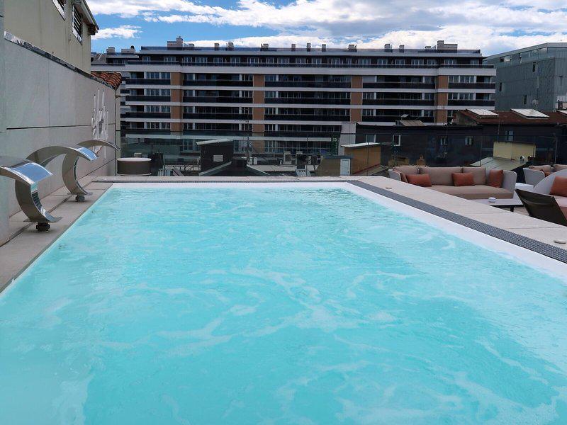 082382F8849DFF6EB94F1EFCF8D61DD3