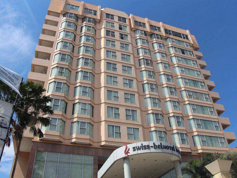 EFA0DC59A888AEBAD6B2BA07D988B247