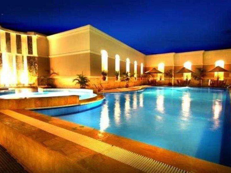 75D9D8529A196E17975F4E7C1DBE94A8