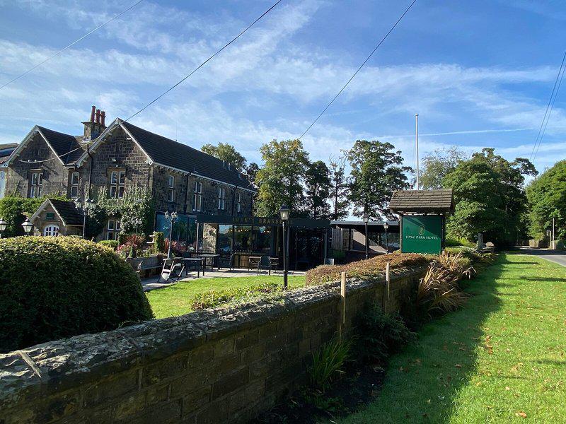 5E0D657F5C9CB6E29493567A77C438C2