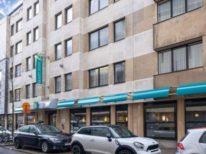 54EFEA122A6F8BE36685D1AAB706894F