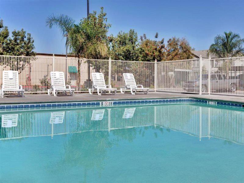 A2ECEA8517BC22619C6480FC7517AC1E