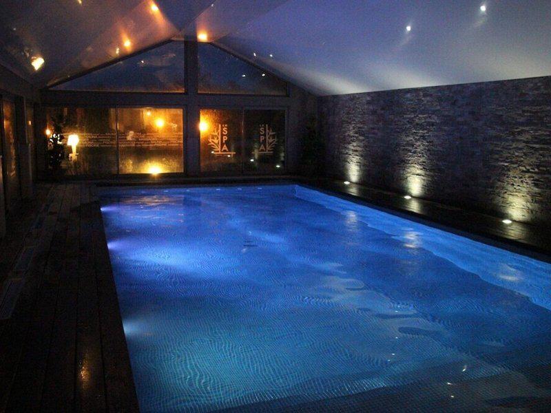 68A65DD8B04DF8B3CC89ED50803B6C5F