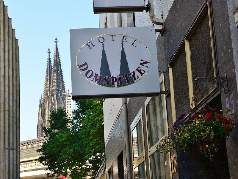 9E66BC6F41ED652D18A5A1B994D41304