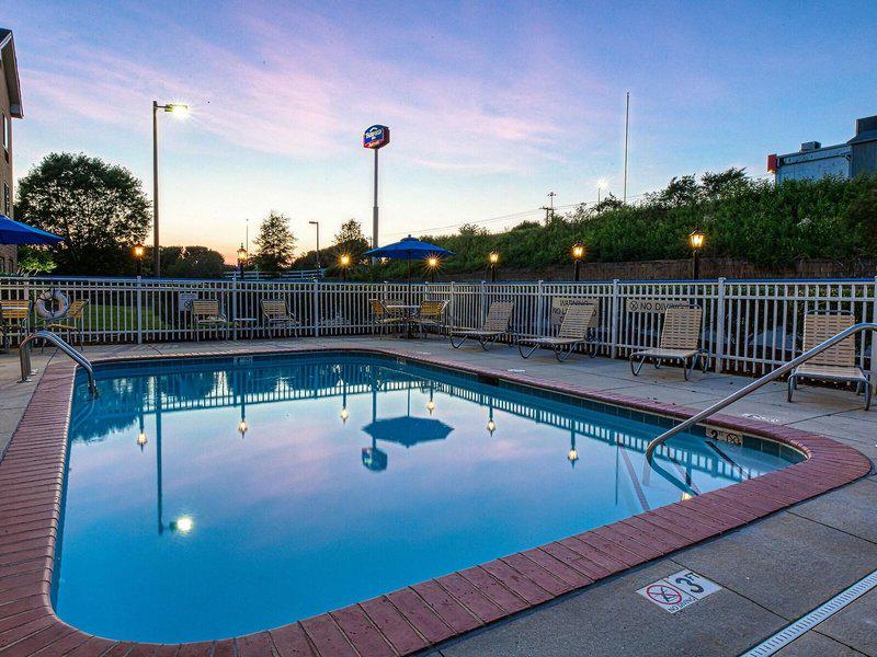 08ACDB8EDDE270BD423C0297AE9943B3