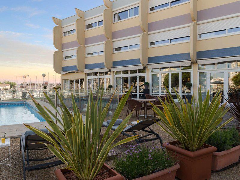 D9D235D3EE68B902C654A708845F2B98