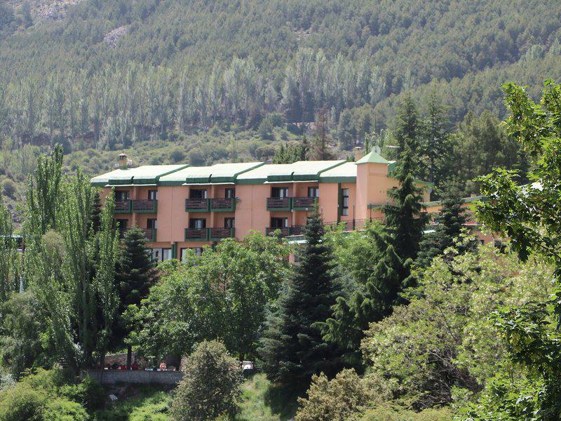 18D1315E501DCAD2F285B3E464DA1604