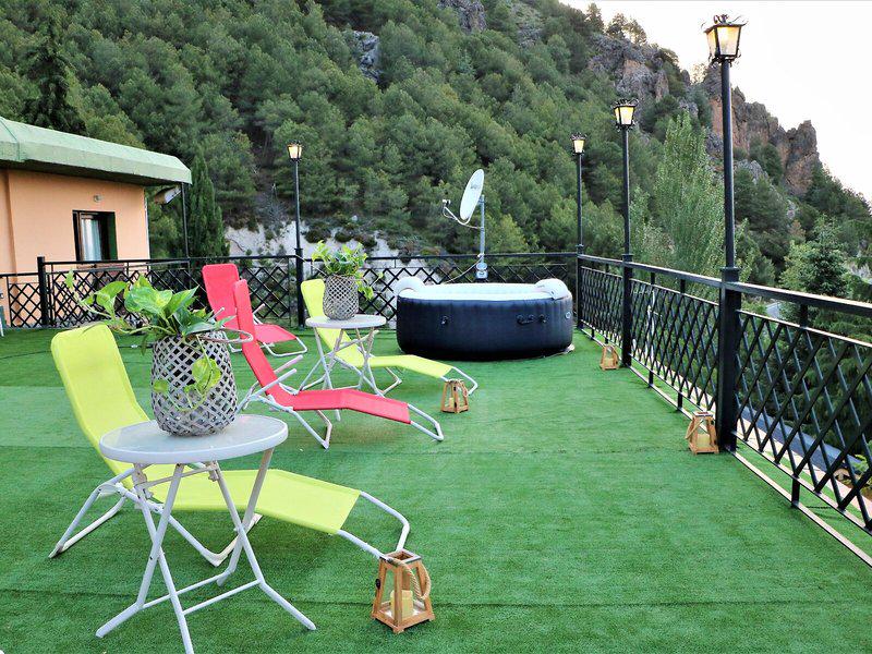 C9760712ECCF4DF78710C733816B0AF6