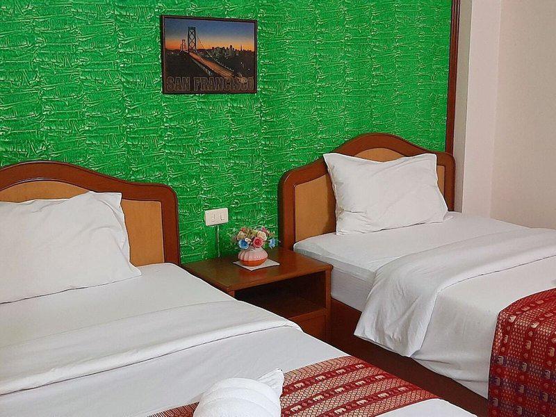 CEA0908B77EAA9ADBACF01778A1D7A83