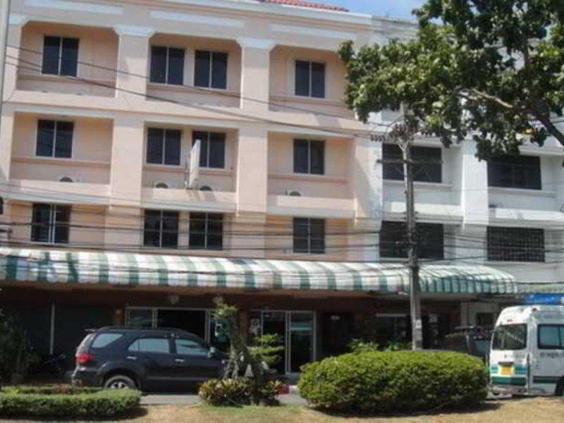 AE0205DFA883F64822F004DD8B745851