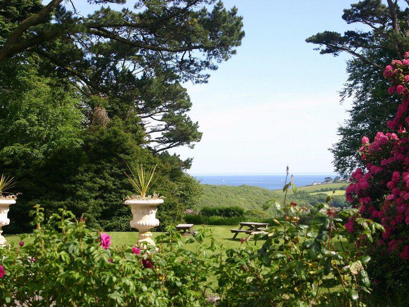 2F6A1E6EE9A2C6C7119678CEC488AF2B