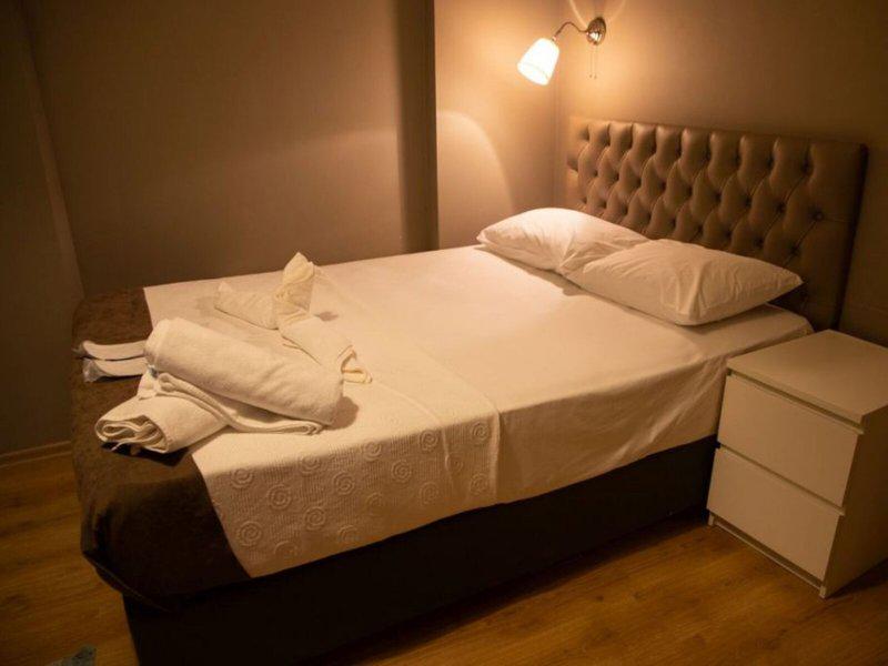 84B8EC43084D6FBFB78FD72E6D3BADAA