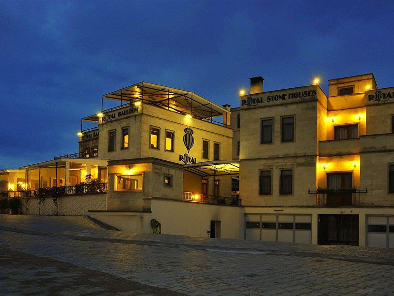 E8F77565493E8916959FEB8F15516D87