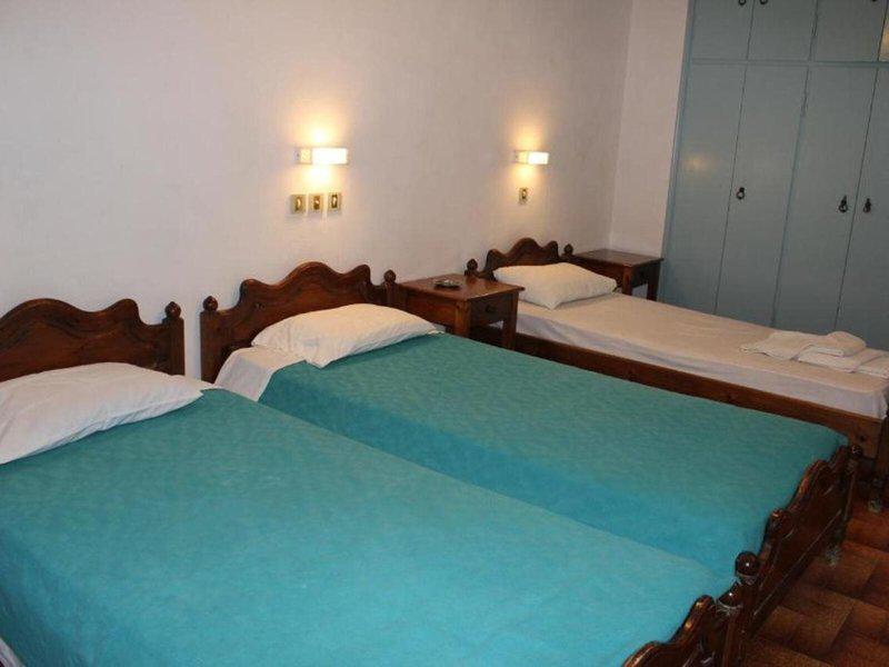 3E7275C2359BC3675863B0D4B102768B