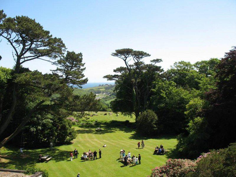 DFB93E7E684DC5095500E68210207549