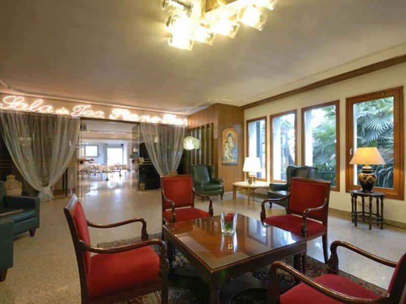 1D402D75A1D4ED9C16A39D8B954FC87E