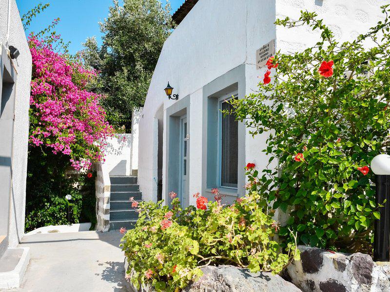 B6647C4E3C2C8C1FAEF5FBF7E6084D19