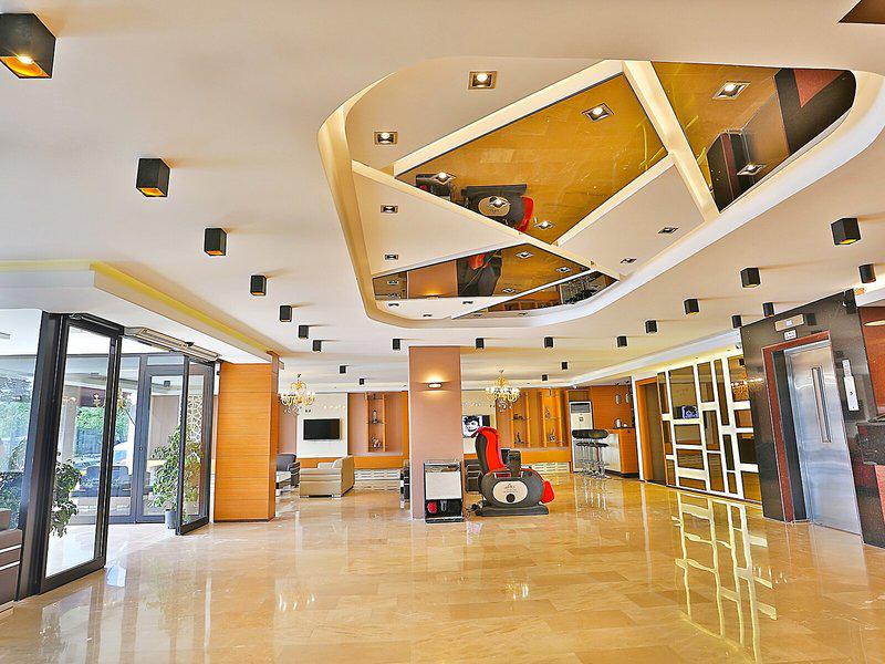 F295812DCC6F4738D0F3215ACD583CB8