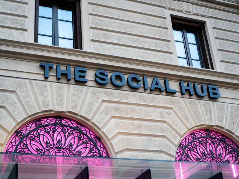 ED00BAD2B1601637C9CDBF5DF97FA80B