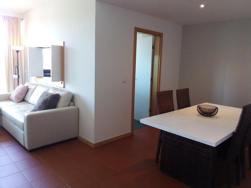 25B8D26414F11F542204B73BAEC33B7F