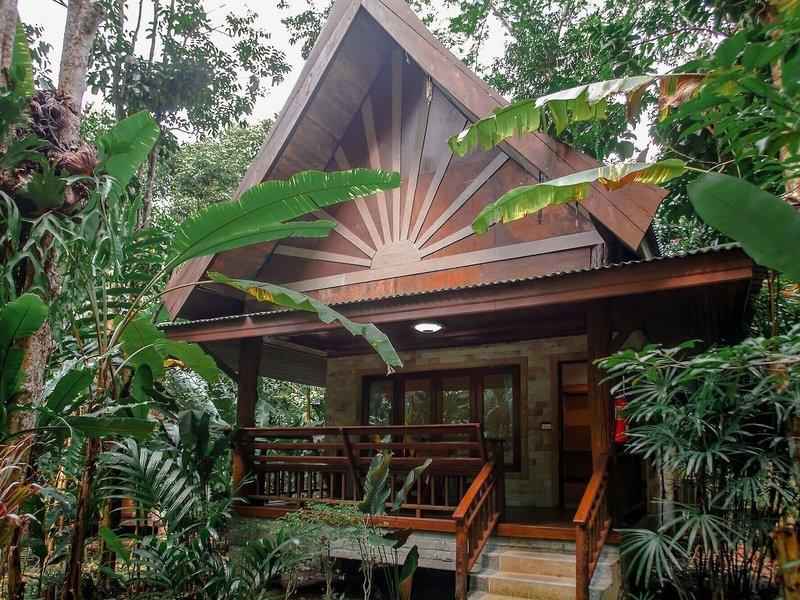 4C12DEDD53BAD46D2E9549223653BDFE