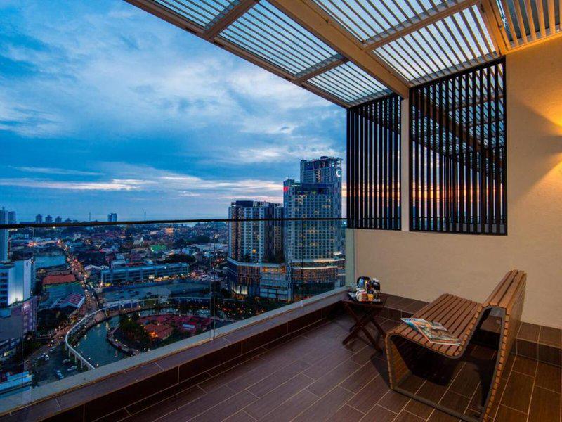 B7A16236F5DC4AE248FD4641AA2D326D