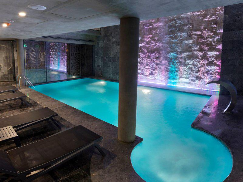 E5A60562D270709F91D2F03BEF6D6DC5