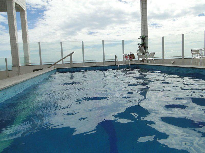 8A51DC34B0A12F351703A6A77DA2B082