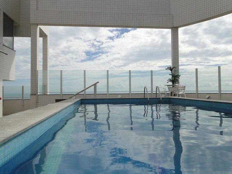 94363D640CF570661319980DD328433B