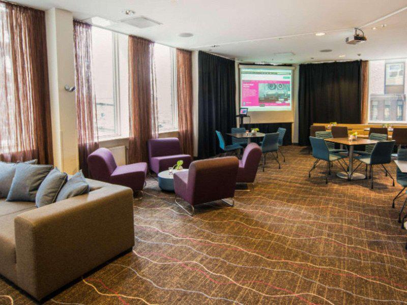 BD9457D230FF8FA1A599DBC11C2F3AAF