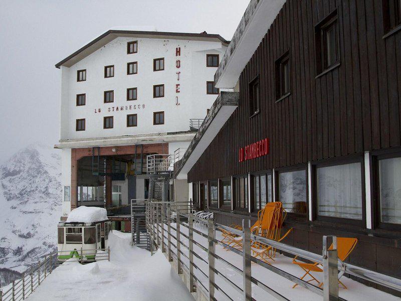 5586D7EE4CA0106D246863652418DF73