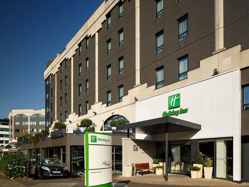 A035FE5408C5B24F6394BCFAAB3F2669