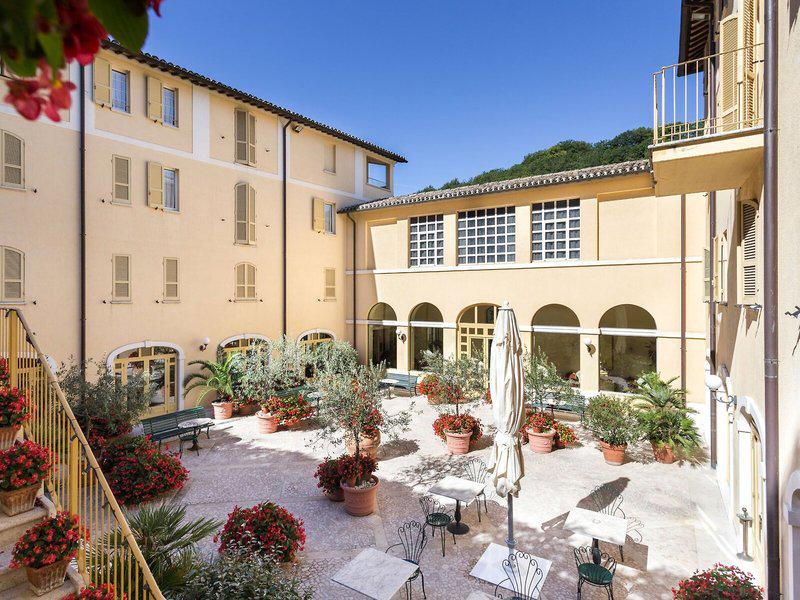 653CEBF1D549AF22EB10F86D328C5EB5