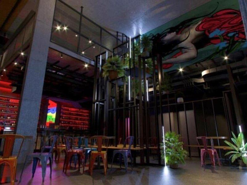 41F5962C04C4EB6BF4CB4F79FF3F4F47