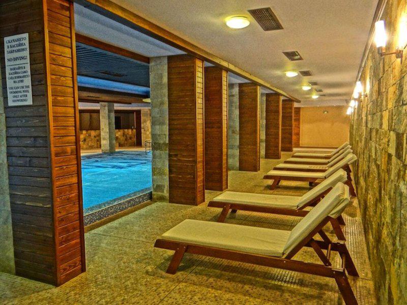 DF0DBE0C995A3ACCE575AA67EC079AD8