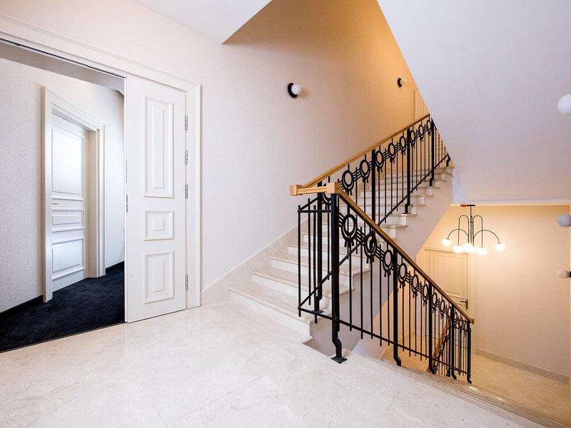 F2943A5A24066713E5D216C44A7CEDB4