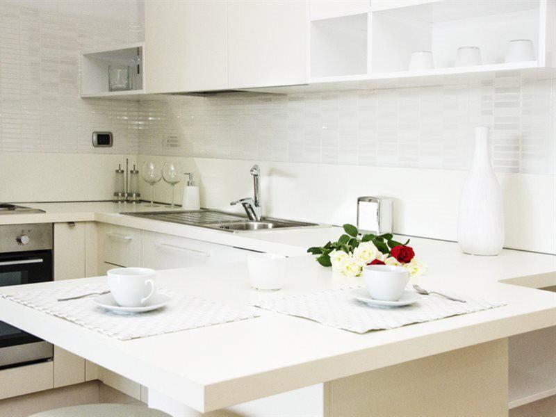 A2951B4E67823B892779F97EB551C12A