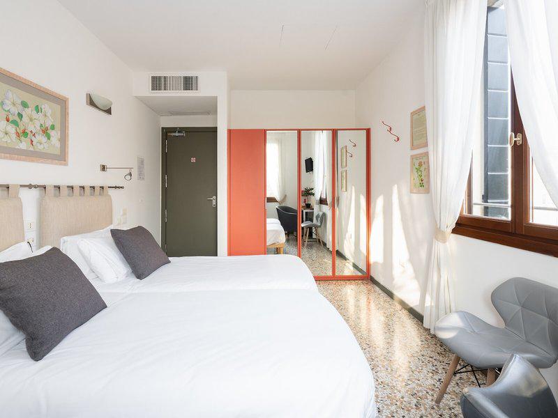 61383817890EFB02E4862597A1A33E38