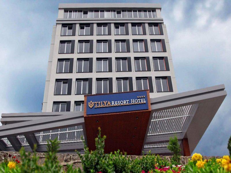 E7CB06F2B638DFD217DD5F0F20240460