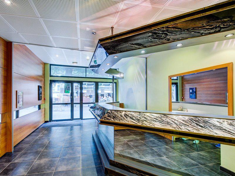 BE3ED0346DFAA5D3049E4DF5BB200A26