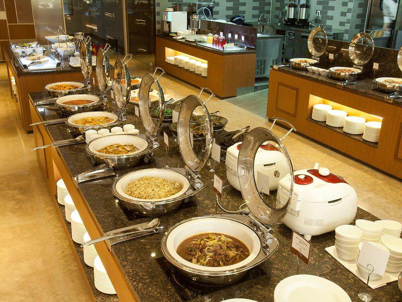 5ADDE7CB353AEE5F95C3DCC3931116ED