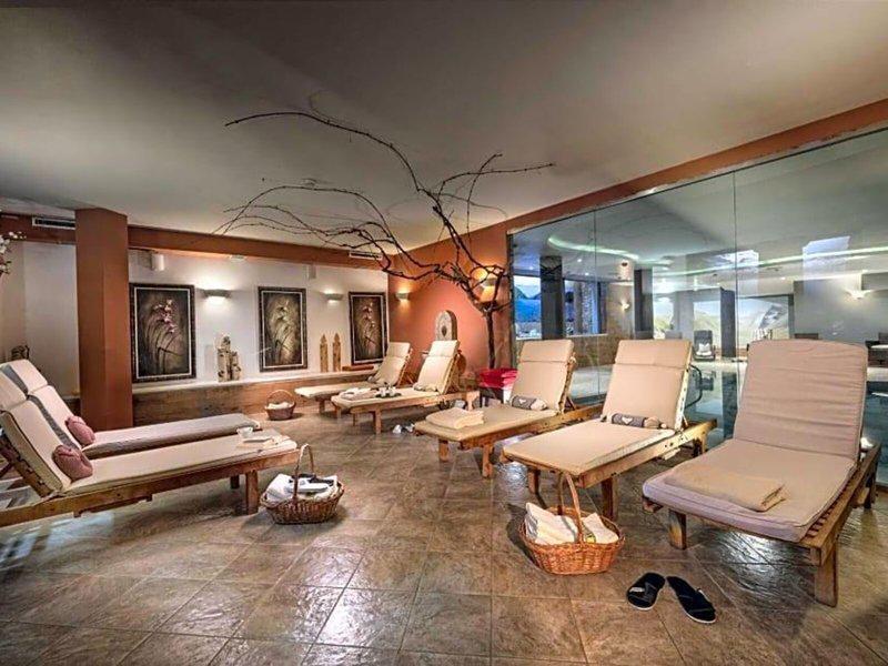 3BBA800969C03AA484B4AE5BD93833F8