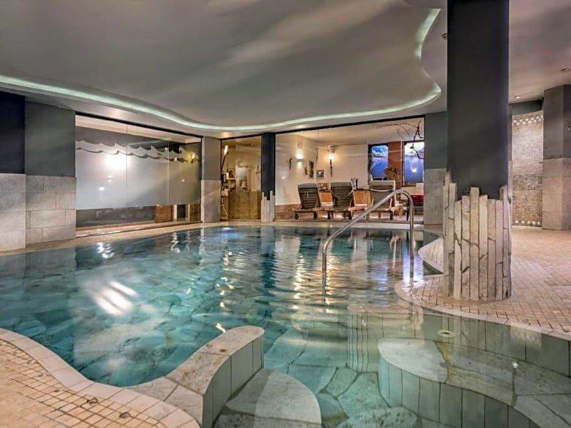 57BD1AD9DEAD4863ABE42D11F23770E7