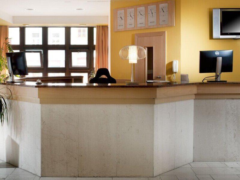 C197F56B3F8806B54D5463DF5E7775E1