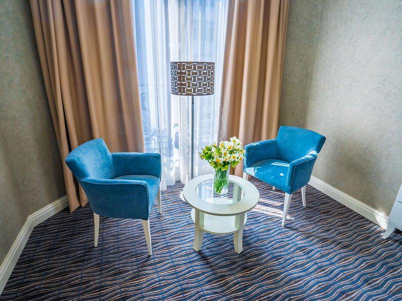 FC90FF6D316C75B8563BA2D98815403B