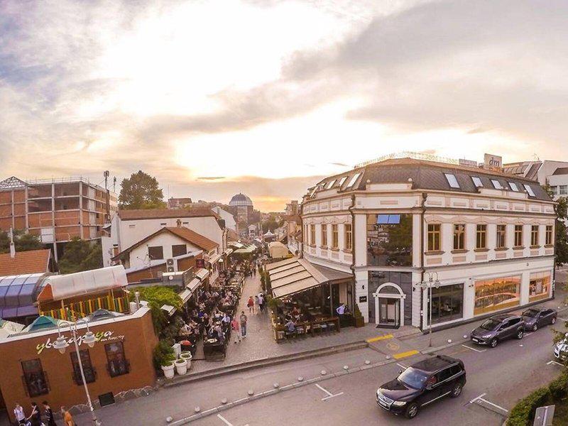 94DADF4374F07DAB7582967910B2B198